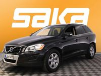 Käytetty Volvo XC60 Momentum 205 HP (150 kW) 2011 Katumaasturi
