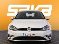 Käytetty VW Golf VII Highline 131 HP (96 kW) 2019 Viistoperä