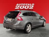 Käytetty Volvo V60 Standard 163 HP (119 kW) 2018 Harmaa Farmari