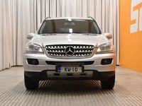 käytetty Mercedes ML320 Ml 5DCDI KOMBI AUTOMATIC MYYDÄÄN HUUTOKAUPAT.COM