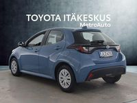 Käytetty Toyota Yaris Active 125 HP (91 kW) 2021 Sininen Viistoperä