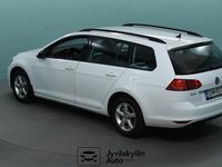 Käytetty VW Golf VII Comfortline 105 HP (77 kW) 2015 Valkoinen Farmari