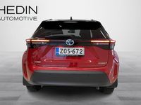 Käytetty Toyota Yaris Cross Style 116 HP (85 kW) 2023 Punainen Katumaasturi