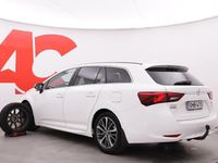 Käytetty Toyota Avensis Active 143 HP (105 kW) 2016 Valkoinen Farmari