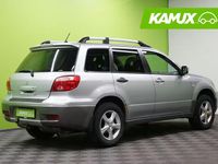 Käytetty Mitsubishi Outlander 2007 Katumaasturi