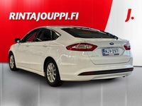 Käytetty Ford Mondeo Trend 160 HP (117 kW) 2015 Valkoinen Viistoperä