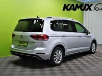 käytetty VW Touran R-Line 2,0 TDI SCR 7-p /