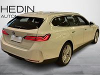 Käytetty BMW 530e Comfort Edition 299 HP (219 kW) 2024 Valkoinen Farmari