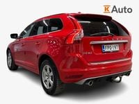 Käytetty Volvo XC60 R-Design 190 HP (139 kW) 2016 Punainen Katumaasturi