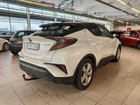 Käytetty Toyota C-HR Business Edition 122 HP (89 kW) 2017 Katumaasturi