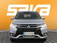 Käytetty Mitsubishi Outlander P-HEV Instyle 163 HP (119 kW) 2017 Katumaasturi