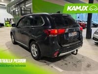 Käytetty Mitsubishi Outlander P-HEV Instyle 121 HP (88 kW) 2018 Musta Farmari