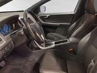 Käytetty Volvo XC60 Momentum 190 HP (139 kW) 2016 Valkoinen Katumaasturi