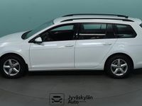 Käytetty VW Golf VII Comfortline 105 HP (77 kW) 2015 Valkoinen Farmari