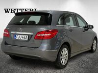Käytetty Mercedes B180 122 HP (89 kW) 2014 Harmaa Tila-auto