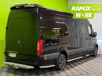 Käytetty Mercedes Sprinter 190 HP (139 kW) 2019 Musta Van