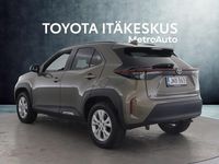 Käytetty Toyota Yaris Cross 116 HP (85 kW) 2025 Ruskea (beige) Katumaasturi