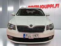 Käytetty Skoda Superb Active 140 HP (102 kW) 2014 Farmari