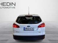Käytetty Ford Focus Trend 125 HP (91 kW) 2016 Valkoinen Farmari