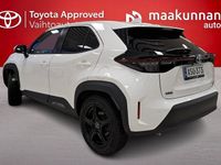 Käytetty Toyota Yaris Cross Active 91 HP (66 kW) 2022 Valkoinen Katumaasturi