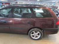 käytetty Toyota Avensis 1,6 Linea Terra Wagon