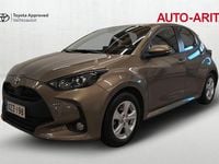 Käytetty Toyota Yaris Hybrid Active 116 HP (85 kW) 2023 Viistoperä