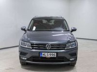 käytetty VW Tiguan Allspace Comfortline 2,0 TDI SCR 110 kW (150 hv) 4MOTION DSG-automaatti - Neliveto, vetokoukku, Webasto kauko