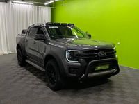 Käytetty Ford Ranger Wildtrack 213 HP (156 kW) 2024 Hopea / harmaa Nouto
