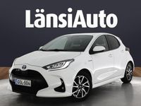 Käytetty Toyota Yaris Hybrid Style 116 HP (85 kW) 2020 Viistoperä