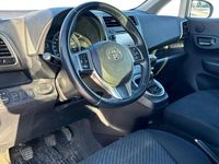 Käytetty Toyota Verso-S Sol 98 HP (72 kW) 2011 Hopea Tila-auto