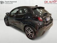 Käytetty Toyota Yaris Hybrid Active 116 HP (85 kW) 2023 Viistoperä