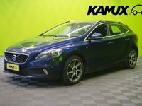 käytetty Volvo V40 CC D2 Ocean Race Business aut / Uudet kesärenkaat! / Jakopää tehty / Vakkari / Nahat /