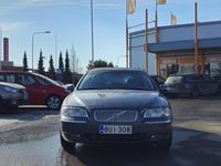 käytetty Volvo V70 2,5T AWD Classic aut ** Tulossa! / 2. om Suomi-auto / Nahkasisusta / Vetokoukku / Xenon / Vakkari **