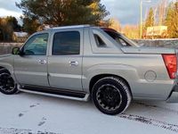 Käytetty Cadillac Escalade 2002