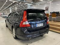 käytetty Volvo V70 D5 AWD R-Design aut - 3kk lyhennysvapaa - Vetokoukku, Nahkasisusta - Ilmainen kotiintoimitus!