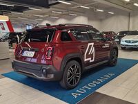 Uusi Renault 4 E-Tech Komfort 110 kW (150 HP) 2025 Punainen Katumaasturi