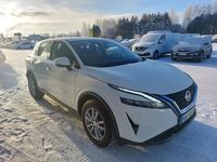 Käytetty Nissan Qashqai Acenta 140 HP (102 kW) 2022 Valkoinen Katumaasturi