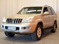 käytetty Toyota Land Cruiser 3,0 D4D 5h aut. ** Cruise / Aut. Ilmastointi / Vetokoukku / Peruutuskamera / Kahdet renkaat aluvanteilla **