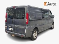 Käytetty Opel Vivaro 146 HP (107 kW) 2011 Harmaa Tila-auto