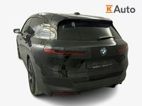 Käytetty BMW iX 239 kW (326 HP) 2022 Musta Katumaasturi