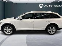 Käytetty Skoda Octavia 184 HP (135 kW) 2017 Valkoinen Farmari