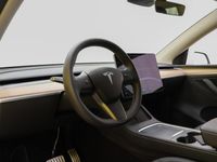 käytetty Tesla Model Y Performance AWD / sis. ALV / AMD Ryzen / Ilmalämpöpumppu / Autopilot / Premium audio / Tuplalasit / Tehdastakuu