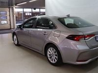 Käytetty Toyota Corolla Active 97 HP (71 kW) 2020 Hopea Sedan