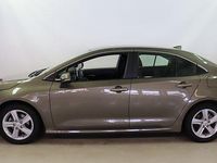 Käytetty Toyota Corolla Active 121 HP (88 kW) 2022 Ruskea (beige) Sedan