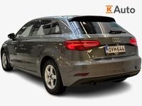 Käytetty Audi A3 Sportback Business 116 HP (85 kW) 2017 Harmaa Viistoperä