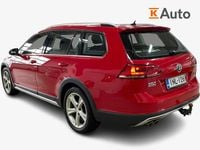 Käytetty VW Golf Alltrack Edition 184 HP (135 kW) 2017 Punainen Farmari
