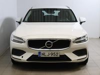 Käytetty Volvo V60 Momentum 150 HP (110 kW) 2019 Valkoinen Farmari