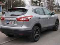 käytetty Nissan Qashqai DIG-T 115 Acenta 2WD Xtronic E6 Safety Pack