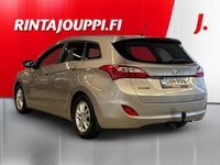Käytetty Hyundai i30 Comfort 135 HP (99 kW) 2016 Ruskea Farmari