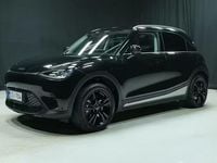 Käytetty Smart ForFour Pro 200 kW (272 HP) 2023 Musta Viistoperä